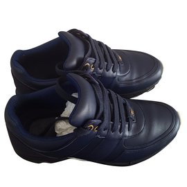 Chanel-scarpe da ginnastica-Blu navy