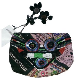 Clutch Antik Batik Adena em algodão com pérolas e espelhos Multicor