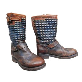 Ash Trash Studded Leather Ankle Boots Caramel Caramel