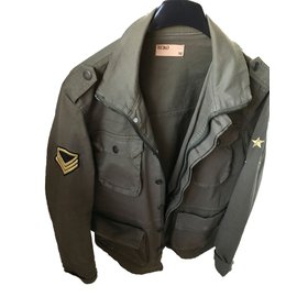 Reiko Chaquetas Caqui