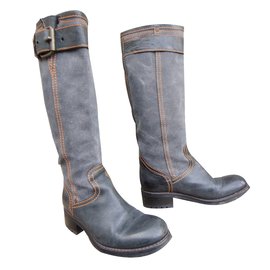 Free Lance Botas Gris