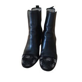 Christian Louboutin-otaboo-Black
