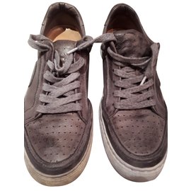 Baskets Free Lance en cuir gris Gris