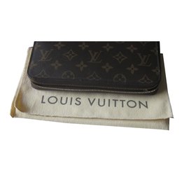 Louis Vuitton-Wallets-Brown