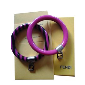 Fendi-Bracelets-Black