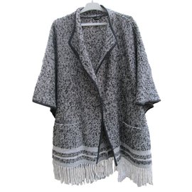 Basler Cape Grey