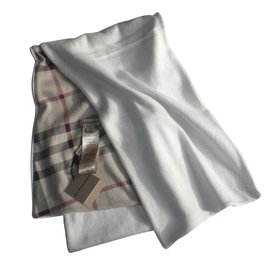 Burberry-Scarves-Cream