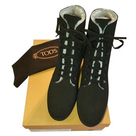 Tod's-Botas de tornozelo de ata de Tod-Castanho escuro