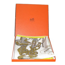 Hermès-Seiden Schals-Mehrfarben ,Gelb