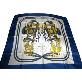 Hermès Sciarpe di seta Blu Multicolore
