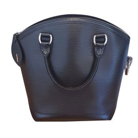 Louis Vuitton-Lockit-Black
