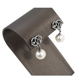 Chanel-Earrings-Silvery