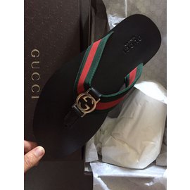 Gucci-Sandali da uomo-Nero