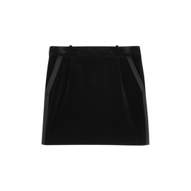 Saint Laurent-Minifalda de esmoquin con terciopelo negra de Saint Laurent-Negro