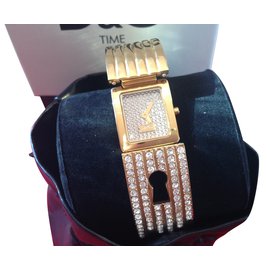 Dolce & Gabbana-reloj-Dorado