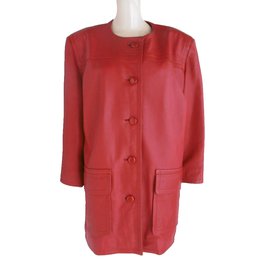 Givenchy-Abrigo de piel de cordero Givenchy-Roja