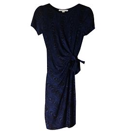 Diane Von Furstenberg Kleid aus blauer Seide Blau