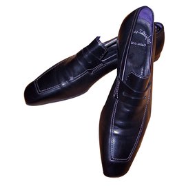 Santoni-Loafers Slip ons-Black