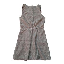Vestido Maje de renda e seda sem mangas Creme Cru