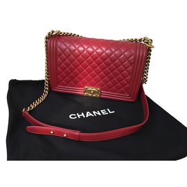 Chanel boy Rouge