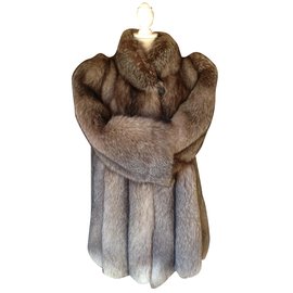 Autre Marque Silver Fox Fur Coat Brown Brown