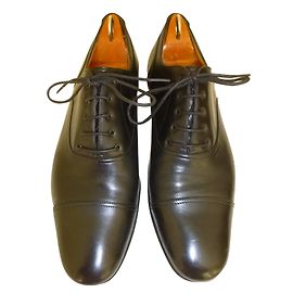 Scarpe Derby Hermès in pelle nera Nero