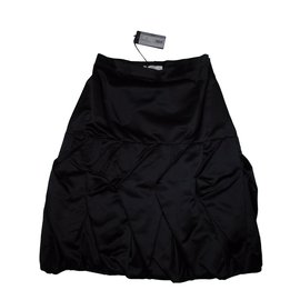 Prada-"Duchesse Scoulp" Skirt-Black