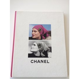 Chanel-Catalogue Chanel Vintage automne-hiver 1995-1996-Autre