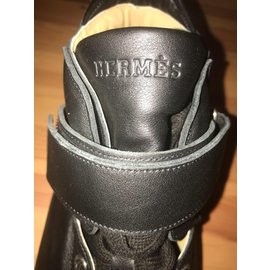 Hermès-Sneakers-Black