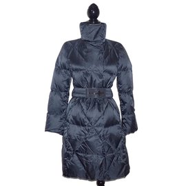 Second hand Fay Joli Closet Fay down jacket Second Hand Fay down