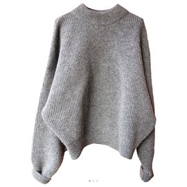 Laurence Dolige Strickwaren Grau