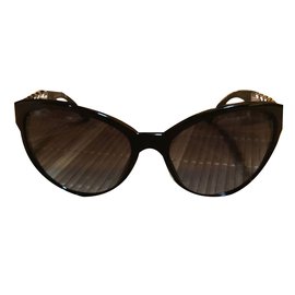 Chanel Sunglasses Black