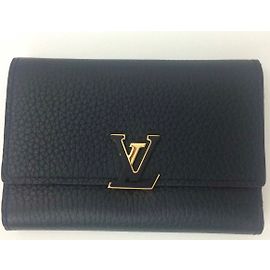 Louis Vuitton Capucines Compacto Negro Rosa