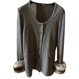 Milady Cardigan aus Kaschmir und Chinchilla Grau