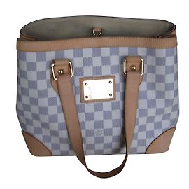 Louis Vuitton Sacs à main Hampstead MM Blanc