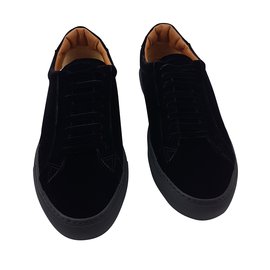 Givenchy-Givenchy Suede Sneakers Black-Negro