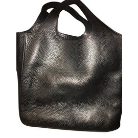 Burberry-Handbags-Black