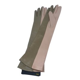 Fendi-Handschuhe-Beige