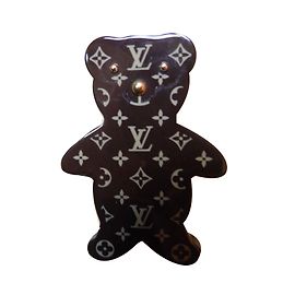 Louis Vuitton Alfinetes e broches Marrom