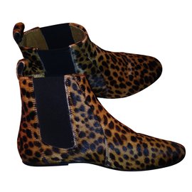 Isabel Marant-Dewar Ankle Boots-Leopard print