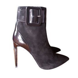 Saint Laurent-Ankle boots. new. and. genuine. 39,5-Black