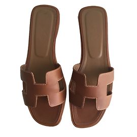 Hermès Oran Brown