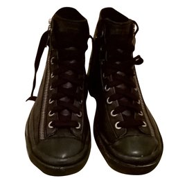 Baskets Diesel Noir