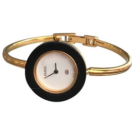 Gucci-Fine watches-Golden