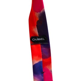 Chanel-Tie-Orange