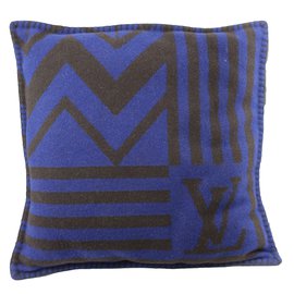 Louis Vuitton-Misc-Blue