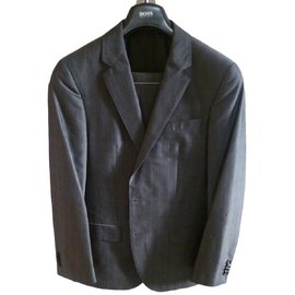 Hugo Boss-Suits-Grey
