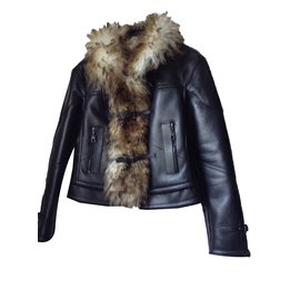 Louis Vuitton Jackets Black Suede Fur ref.348740 - Joli Closet