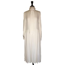 Fendi-Robes-Blanc