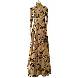 Rochas Vestidos Beige